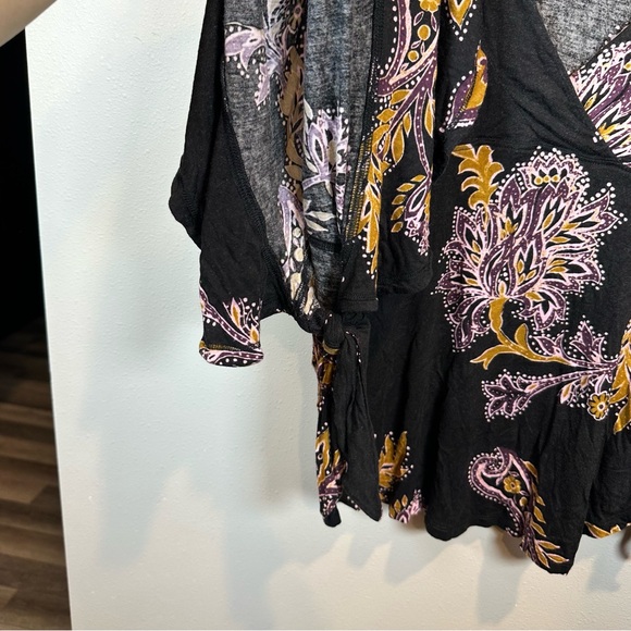 Free People Maui Wowie Black Floral Paisley Print Top Boho Side Tie Oversized - Picture 5 of 10